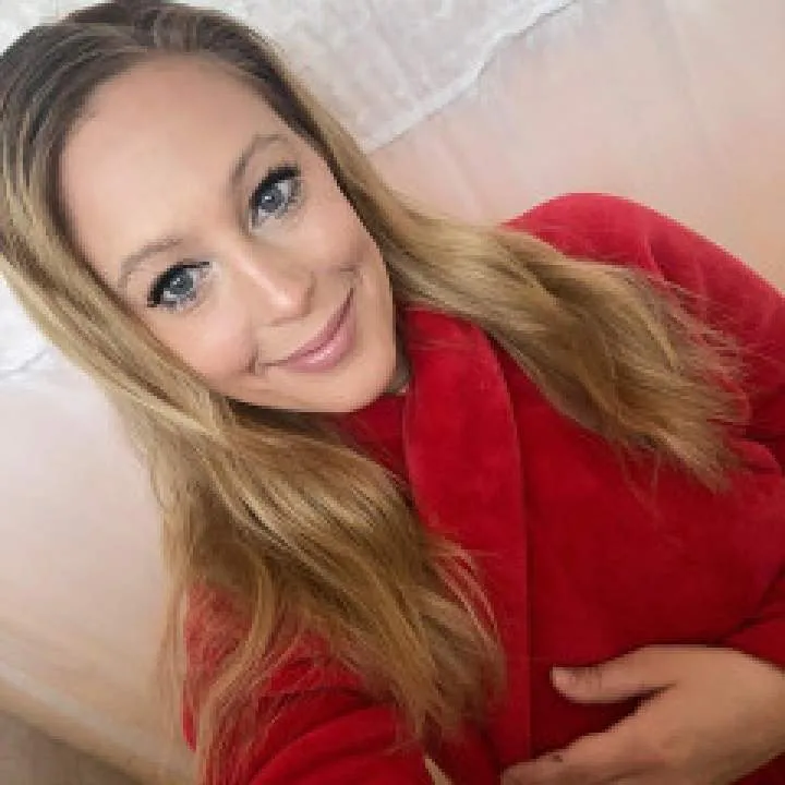 Yolandadealy........ Photo On Jungo Live