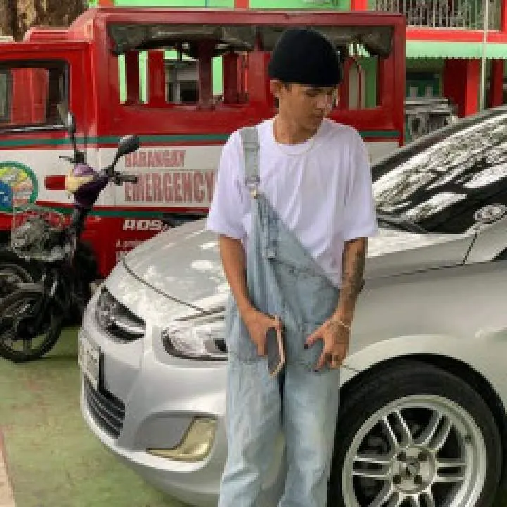 Xian Lam Photo On Jungo Live