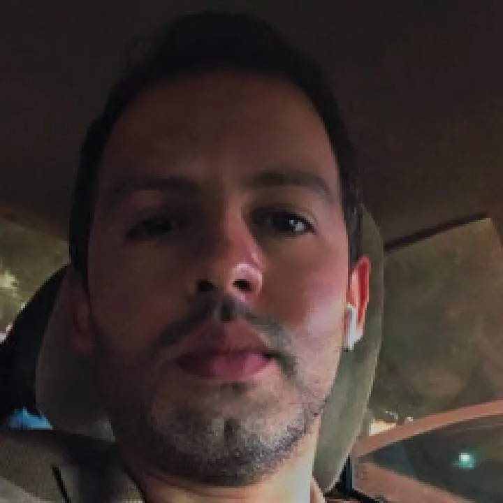 Amro Photo On Jungo Live