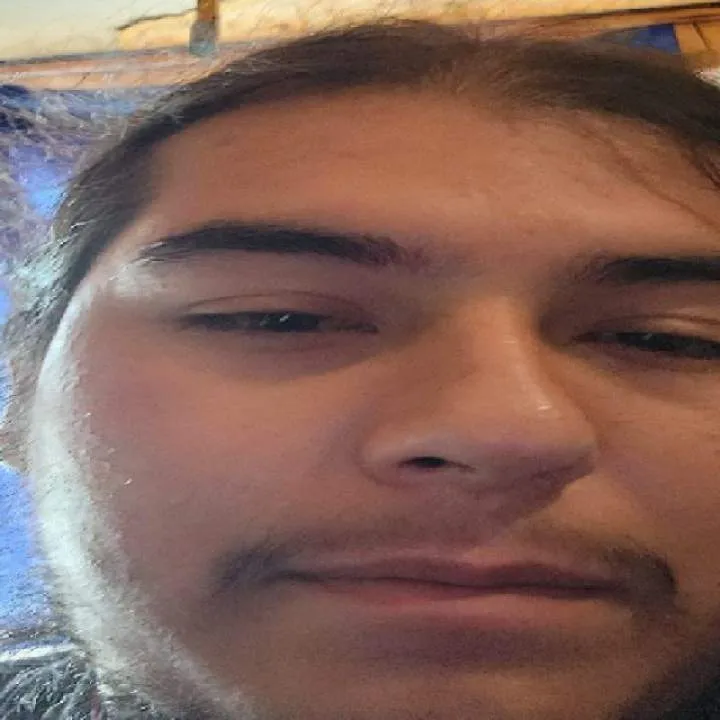 Luis Photo On Jungo Live