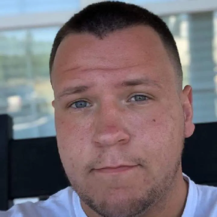 Slave Photo On Jungo Live