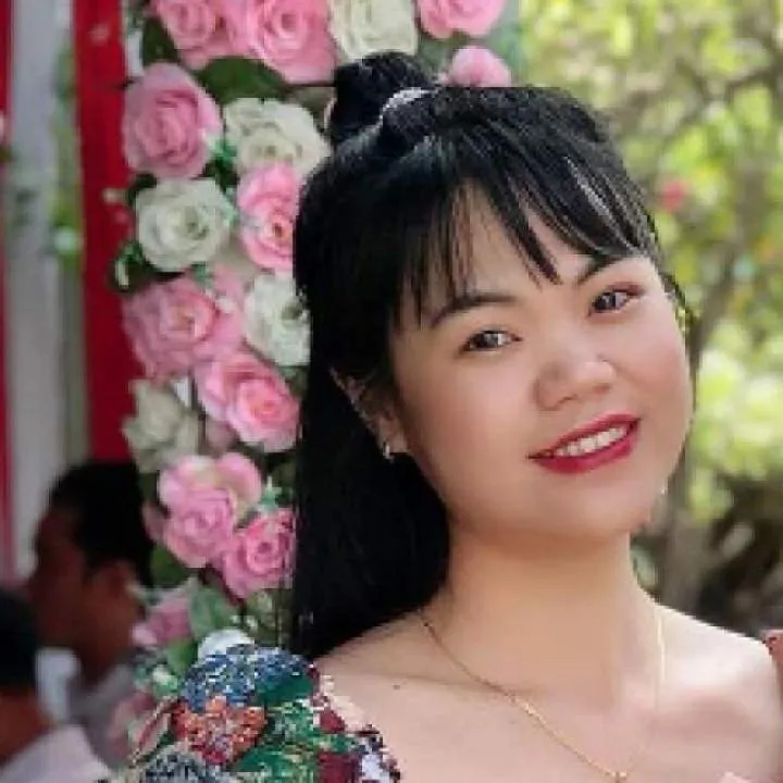 B Photo On Jungo Live