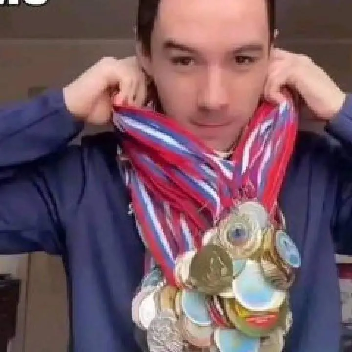 Htet Gyi Photo On Jungo Live