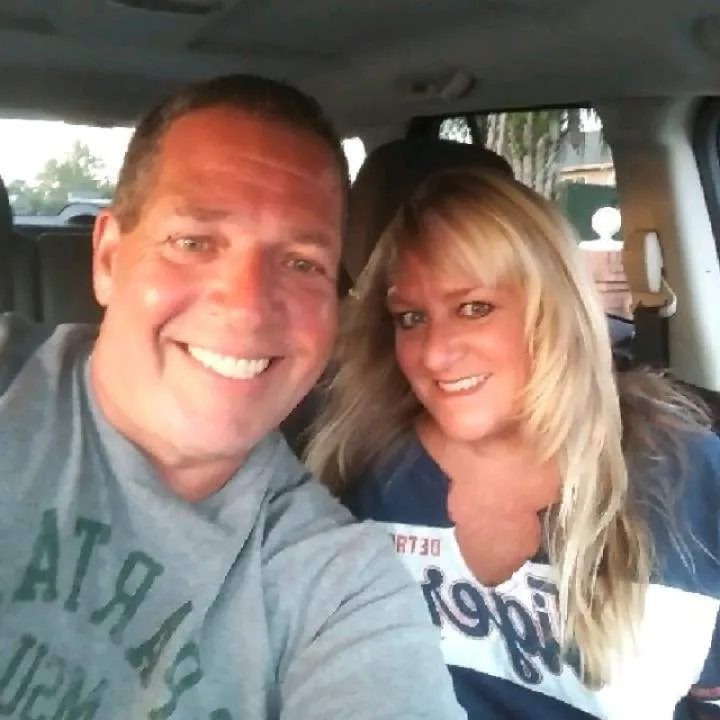 Gulfshorescouple Photo On Jungo Live