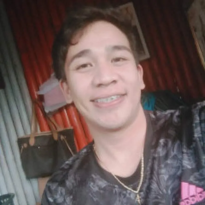 Llore Photo On Jungo Live