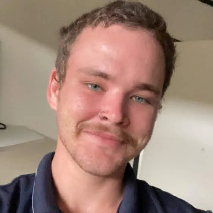 Where Is My Mistress Photo On Jungo Live