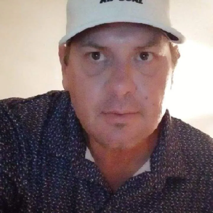 1pleaser Photo On Jungo Live