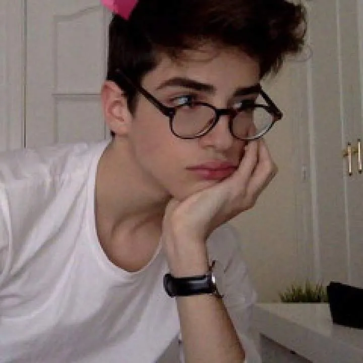 Maxito Photo On Jungo Live