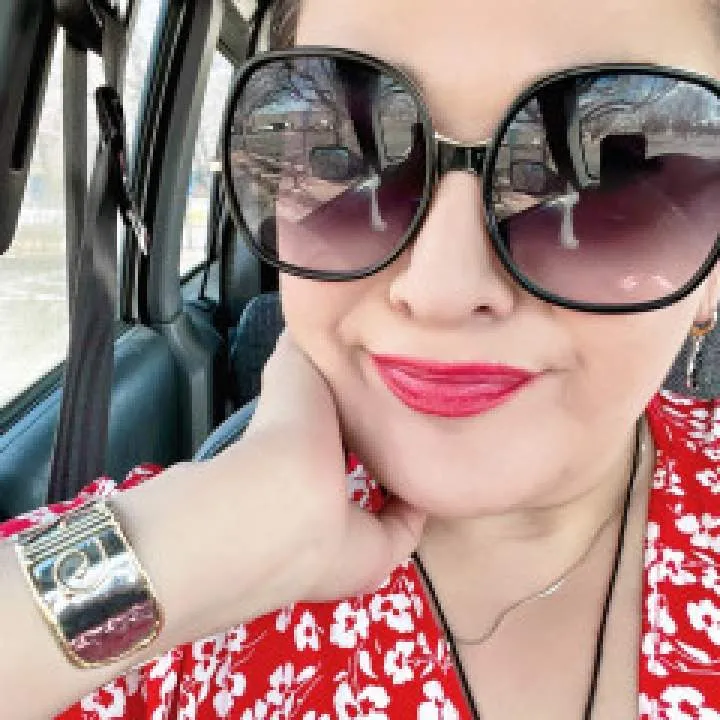 Luna Photo On Jungo Live