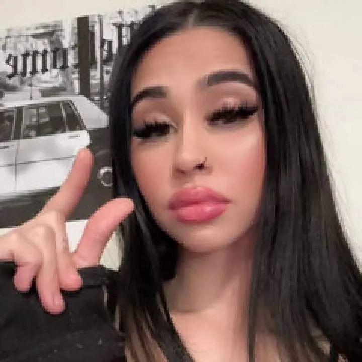 Mistress Carly Photo On Jungo Live