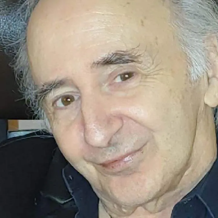 Henry........ Photo On Jungo Live