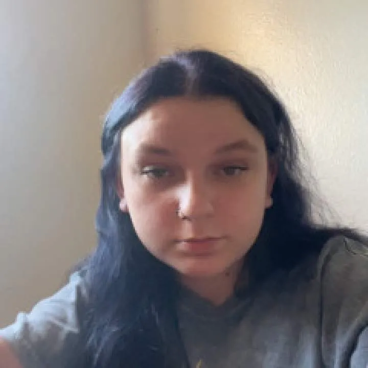 Emma Photo On Jungo Live