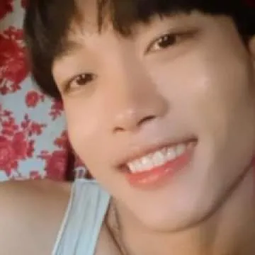 Aungthurasoe Photo On Jungo Live