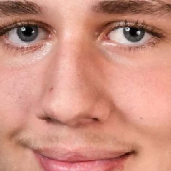 Simon Photo On Jungo Live