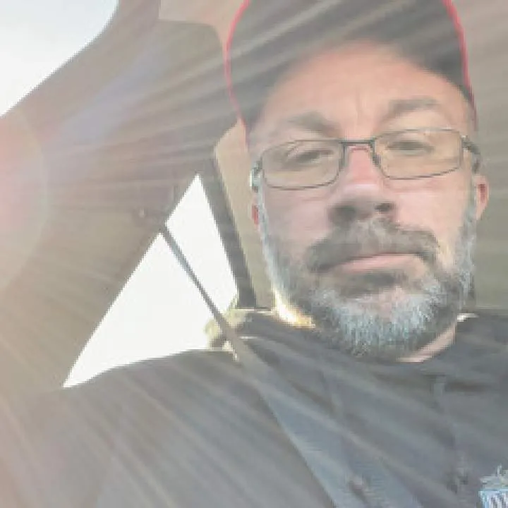 Robb G Photo On Jungo Live