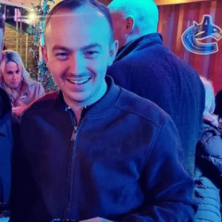 Kallum25 Photo On Jungo Live