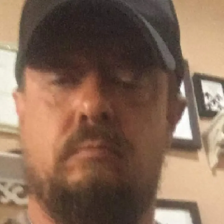 Ez-e Photo On Jungo Live