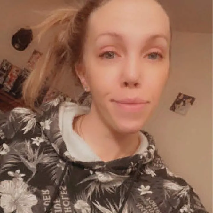 Clara Photo On Jungo Live