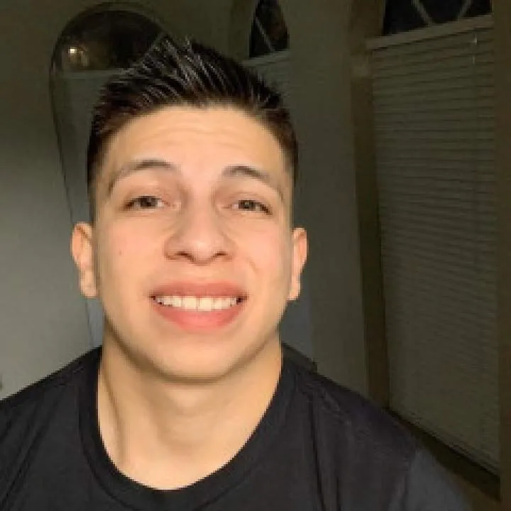 Mikelatino Photo On Jungo Live