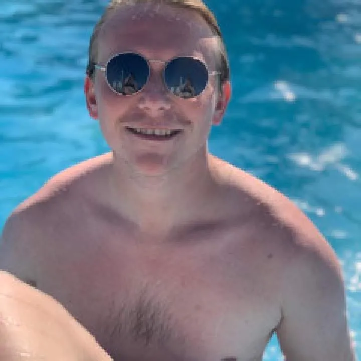 Simmo Photo On Jungo Live