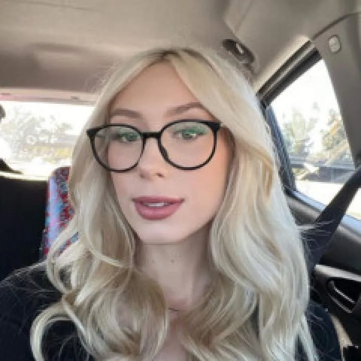 Lillychamberson Photo On Jungo Live