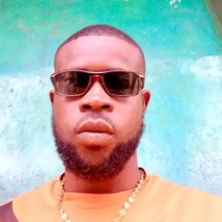 Young Photo On Jungo Live