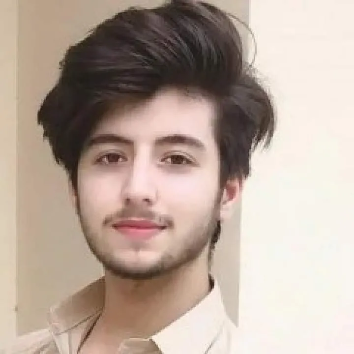 Kartik Photo On Jungo Live