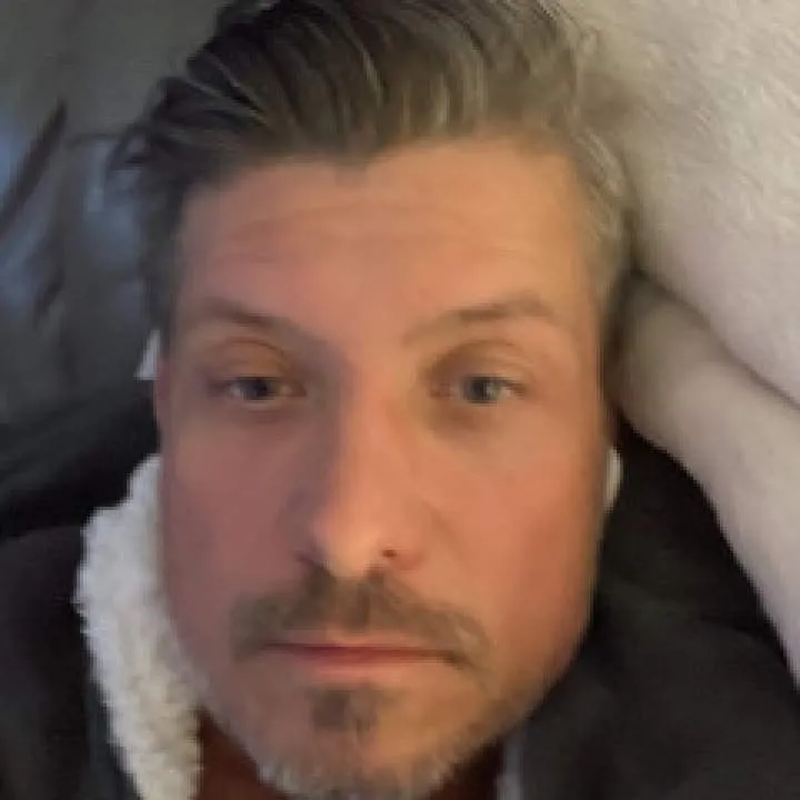 Gentleman Photo On Jungo Live