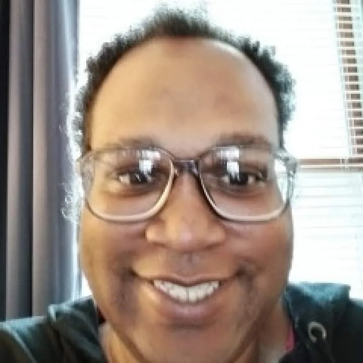 Qoq Photo On Jungo Live