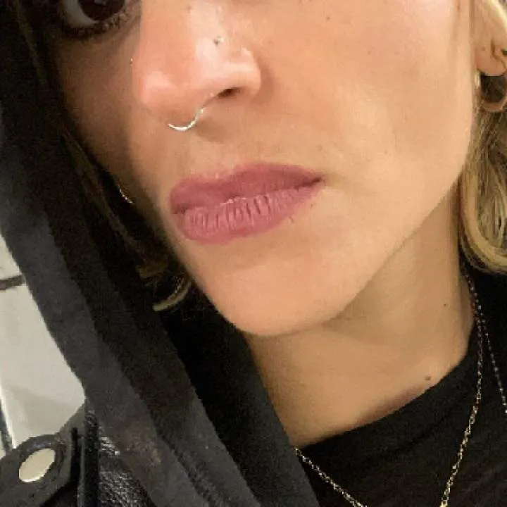 Aza Photo On Jungo Live