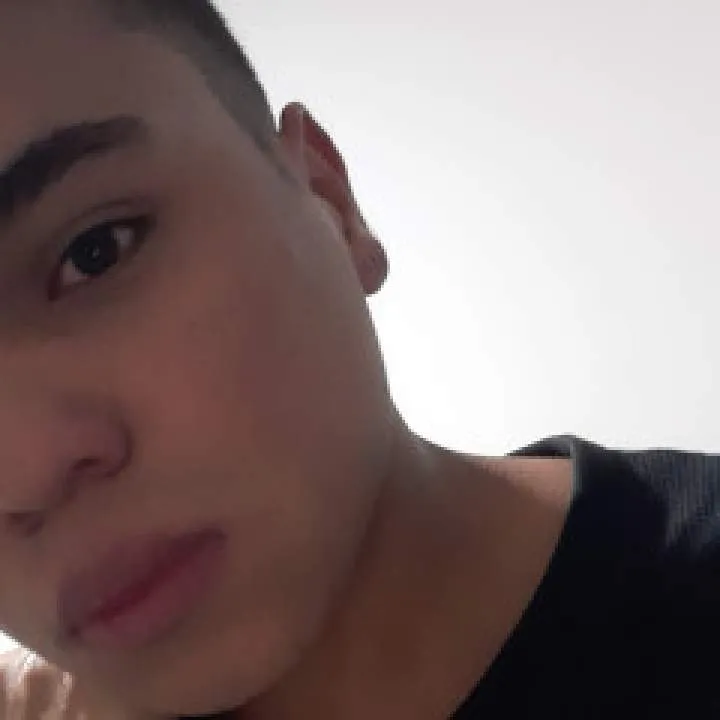 Estiven Photo On Jungo Live