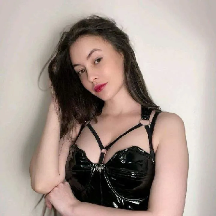 Debby22 Photo On Jungo Live