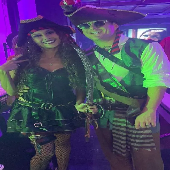 Newportcouple Photo On Jungo Live