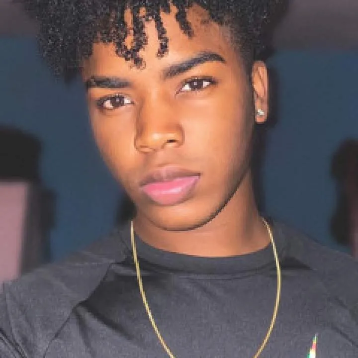 Phen Photo On Jungo Live