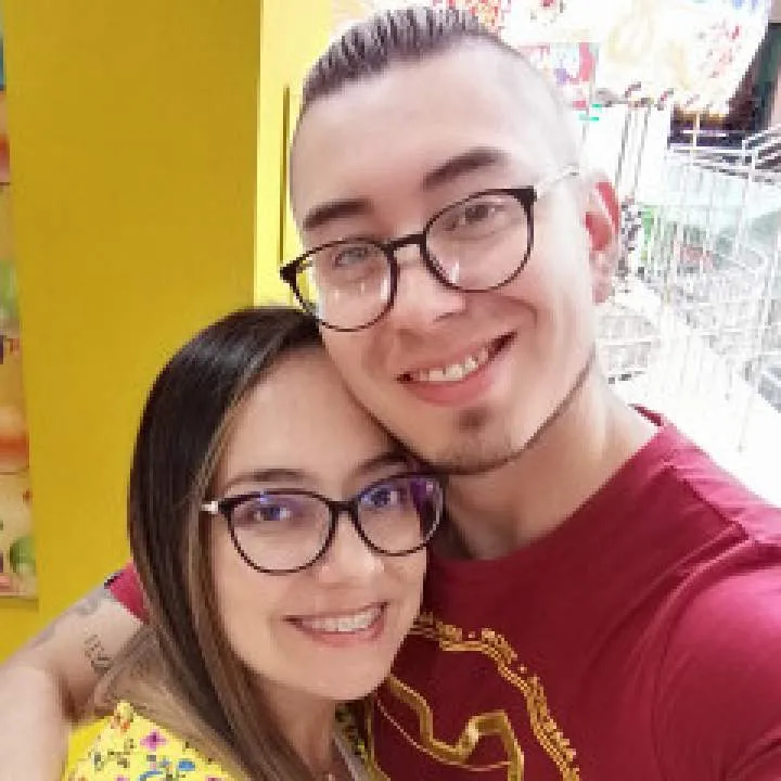 Erikay Javi Photo On Jungo Live