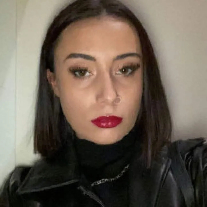 Sarah Photo On Jungo Live