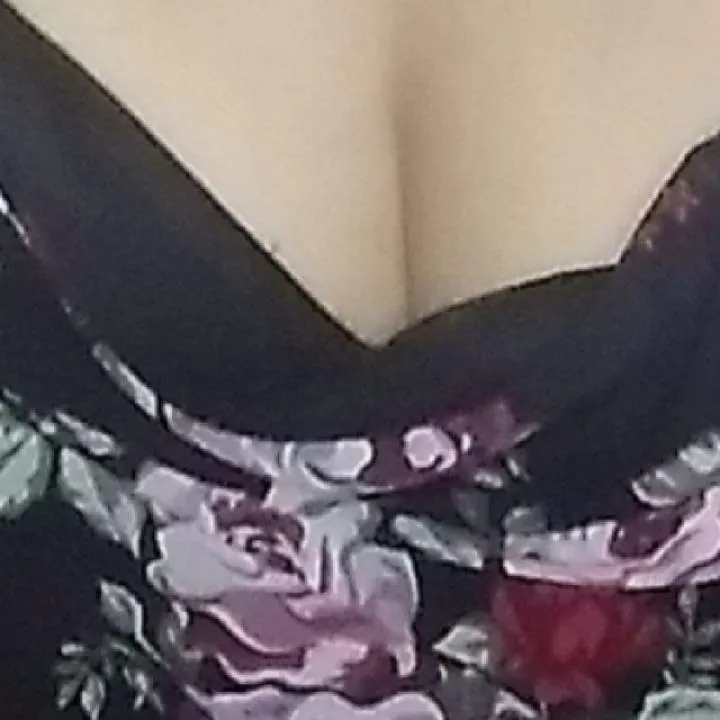 Yeshil Photo On Jungo Live