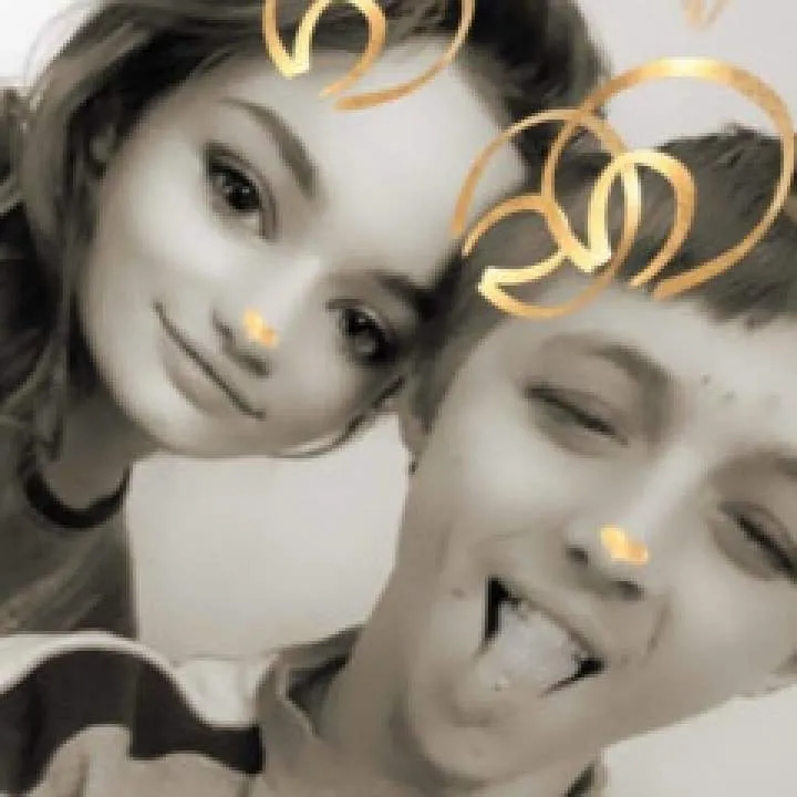 Kinky Couple Photo On Jungo Live