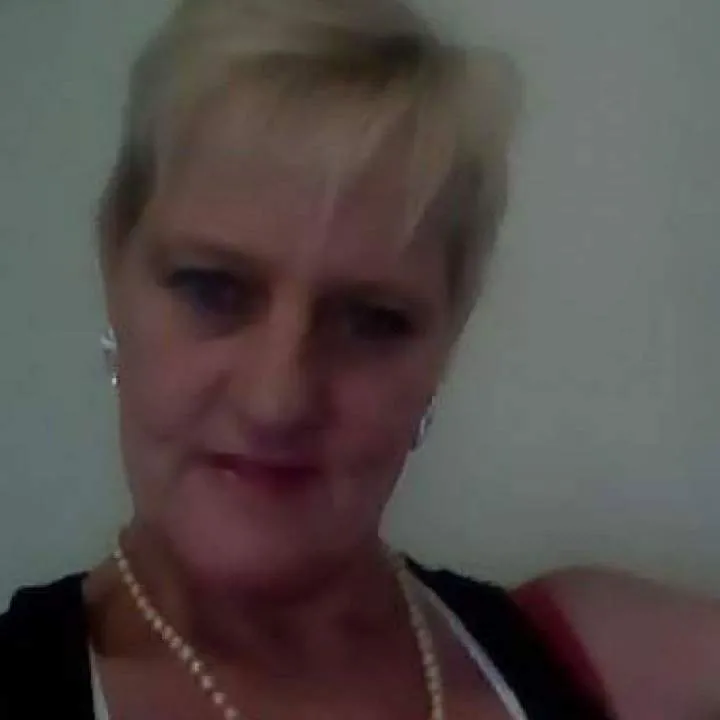 Spicy Couple Photo On Jungo Live