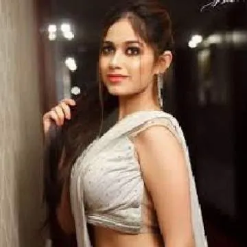 Kuch Bhii Photo On Jungo Live