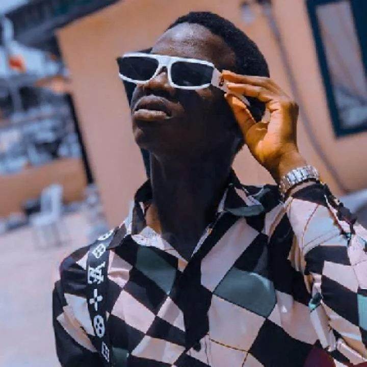 Tola Photo On Jungo Live