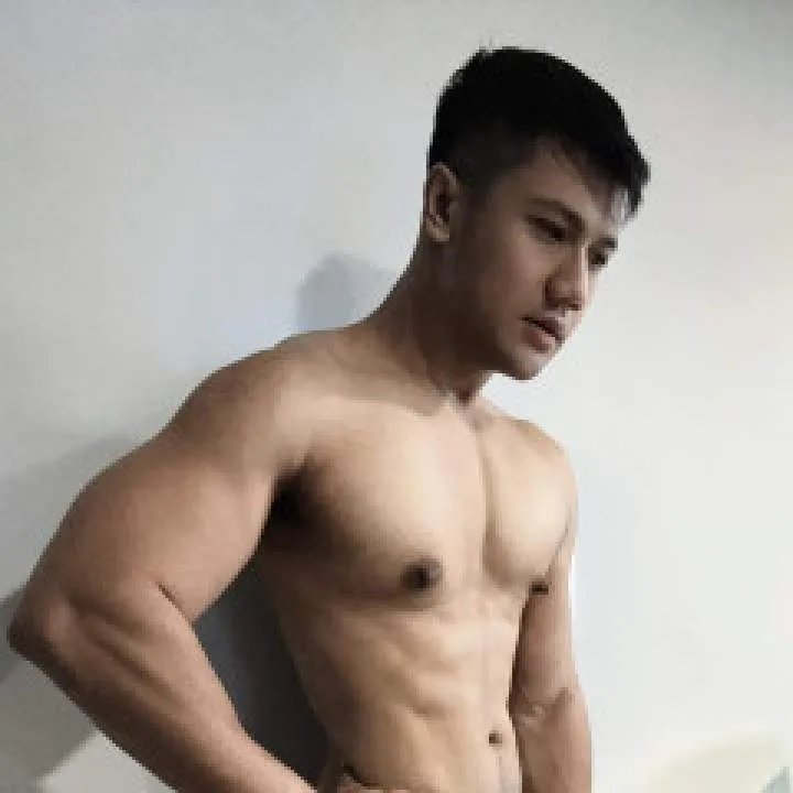 Slave Photo On Jungo Live