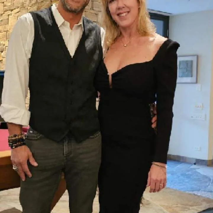 Beauty & Beast Photo On Jungo Live