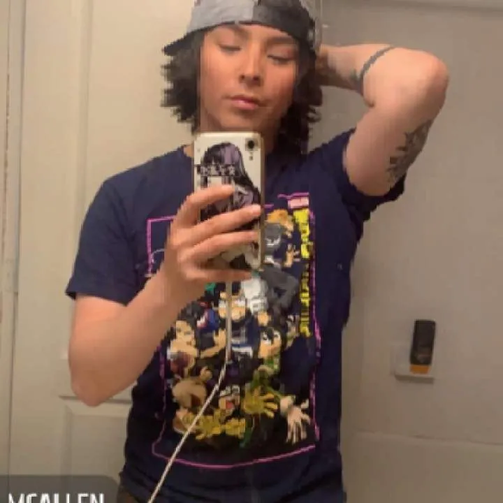 Alyx Photo On Jungo Live