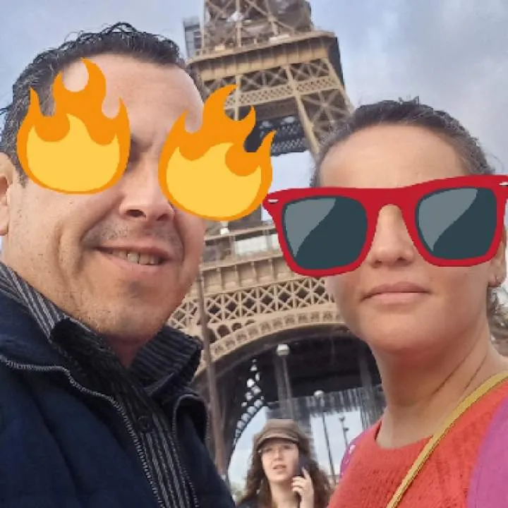 E And Q Bicouple Photo On Jungo Live