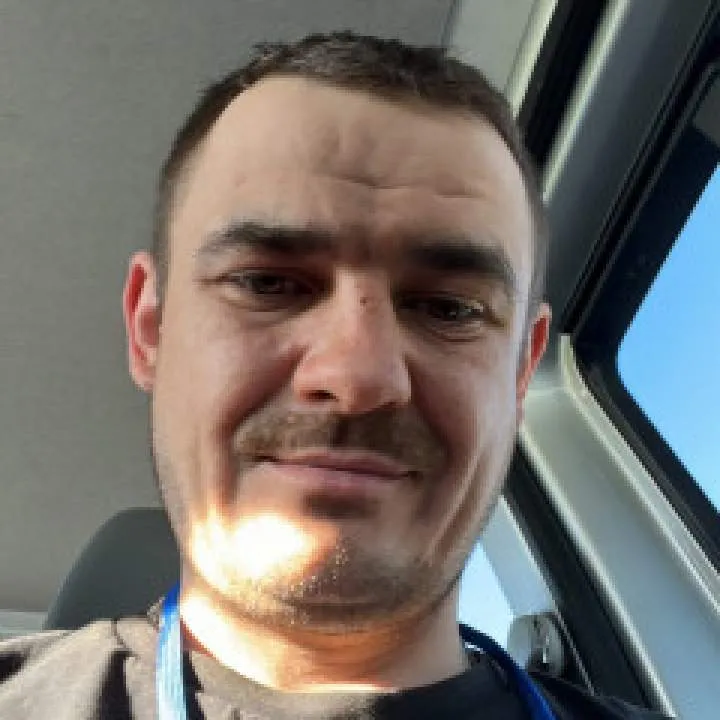 Mateusz Photo On Jungo Live