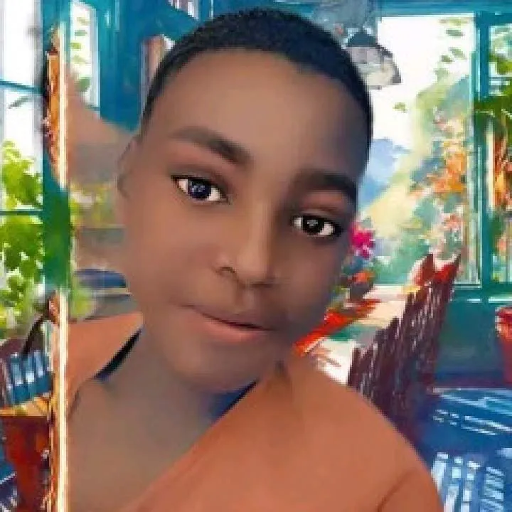 Calvine Photo On Jungo Live