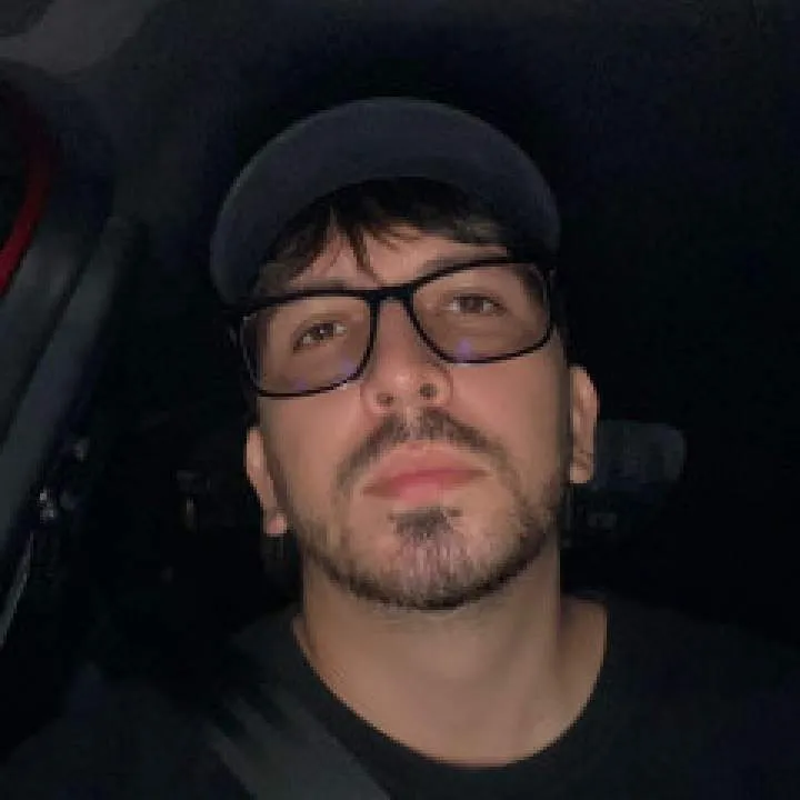 Eviwhite Photo On Jungo Live