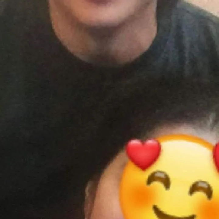 Garry & Malia Photo On Jungo Live