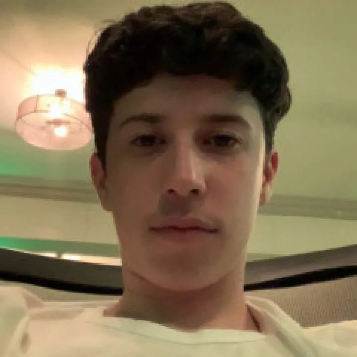 Sissy Boy Photo On Jungo Live